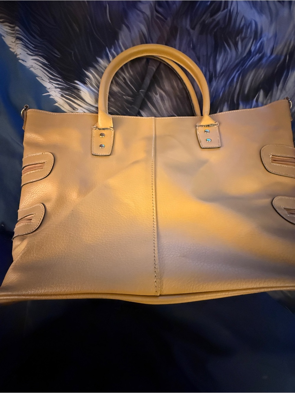 Everyday Structured Yellow Leather Tote - Chic Women's Carryall - Picture 7 of 9